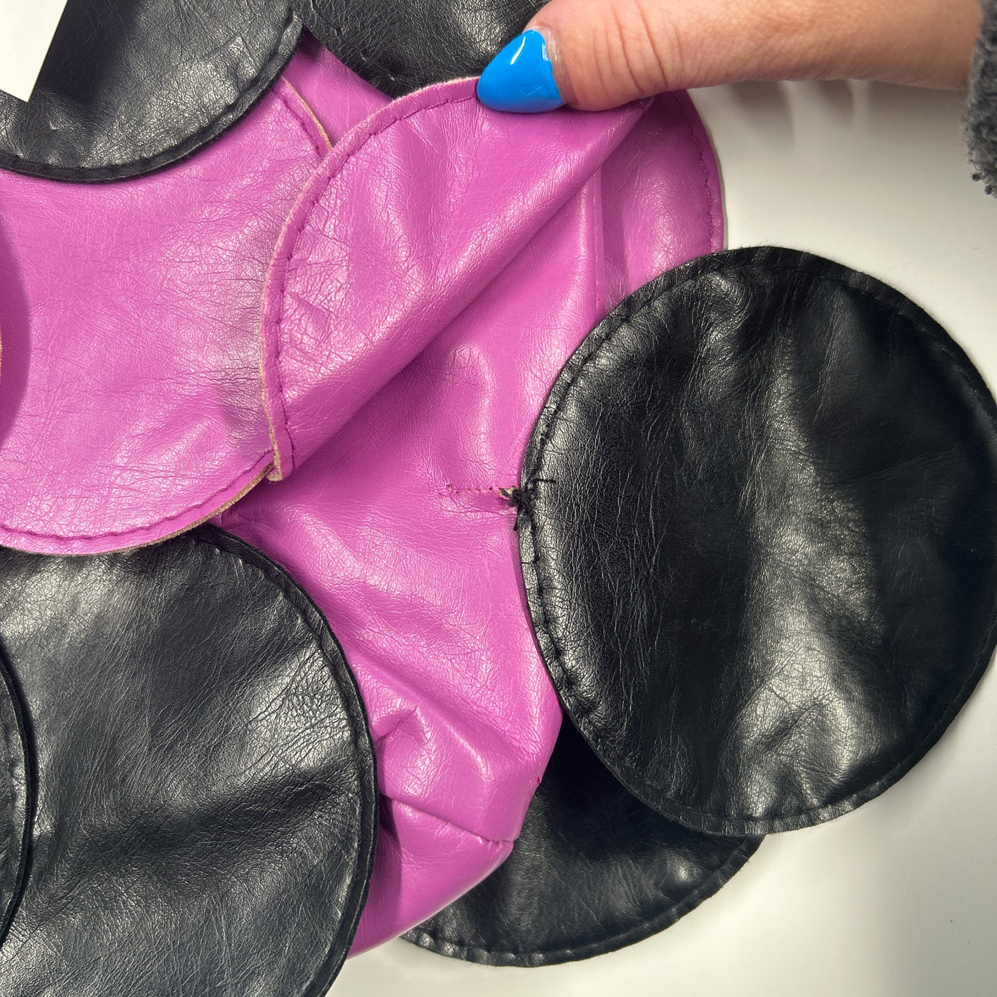 pink and black faux leather disc beaded shoulder bag