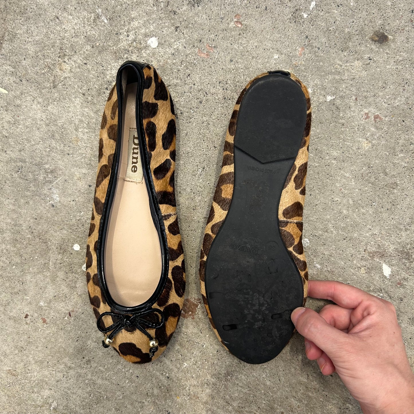 brown leopard print ballet flats