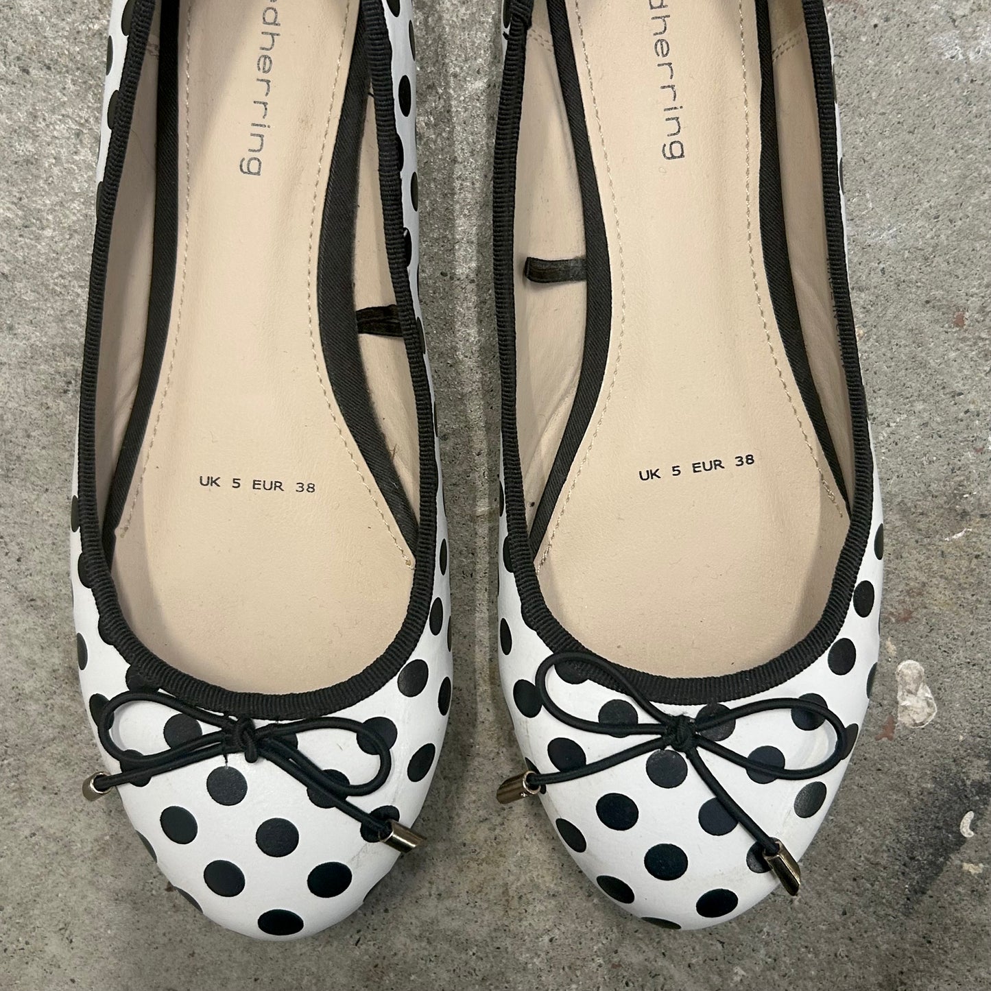 black and white polka dot ballet pumps