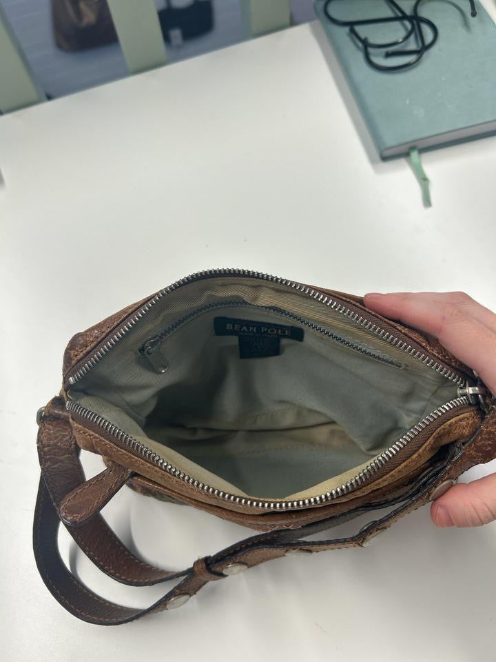 brown leather pink stitching shoulder bag