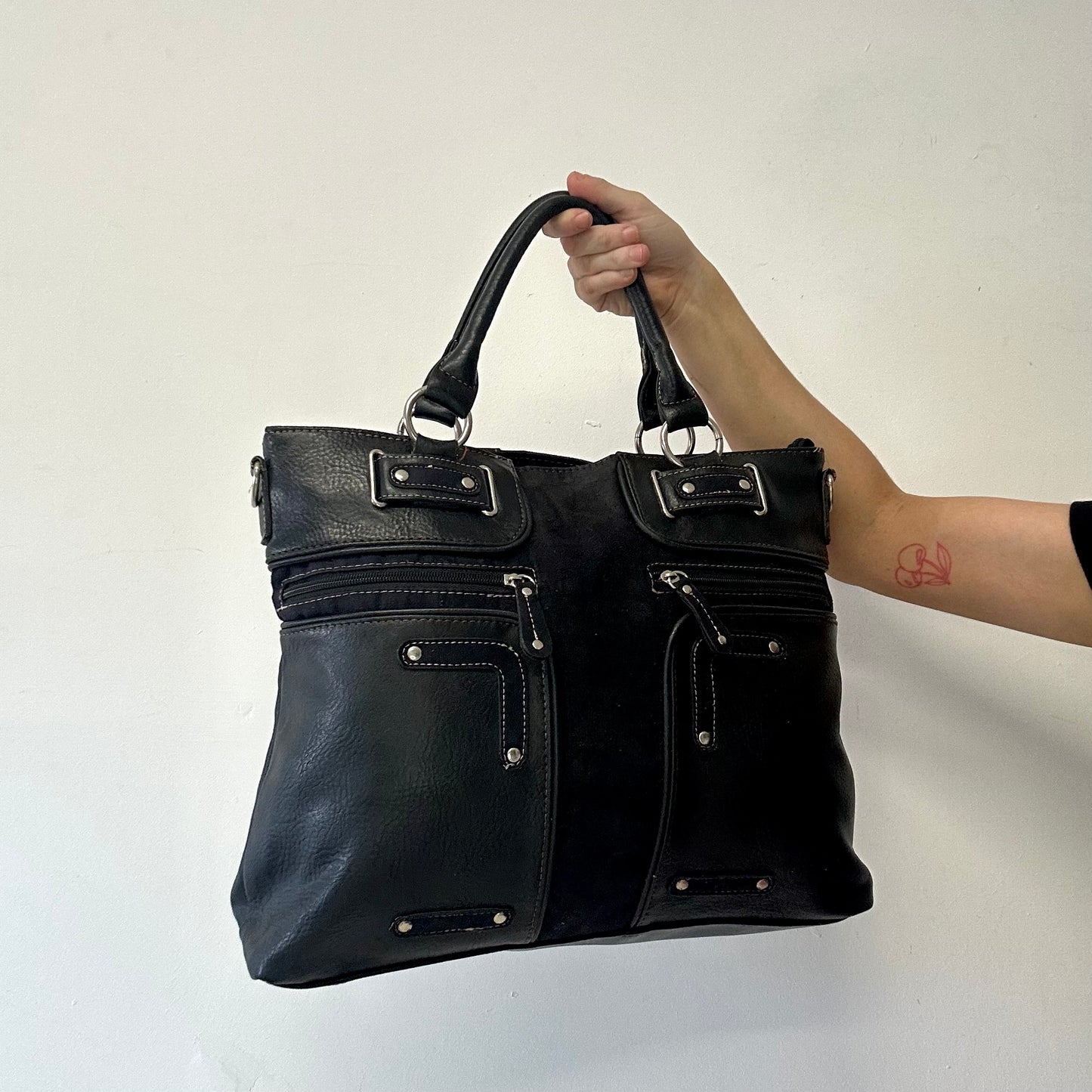 black double zip faux leather shoulder bag