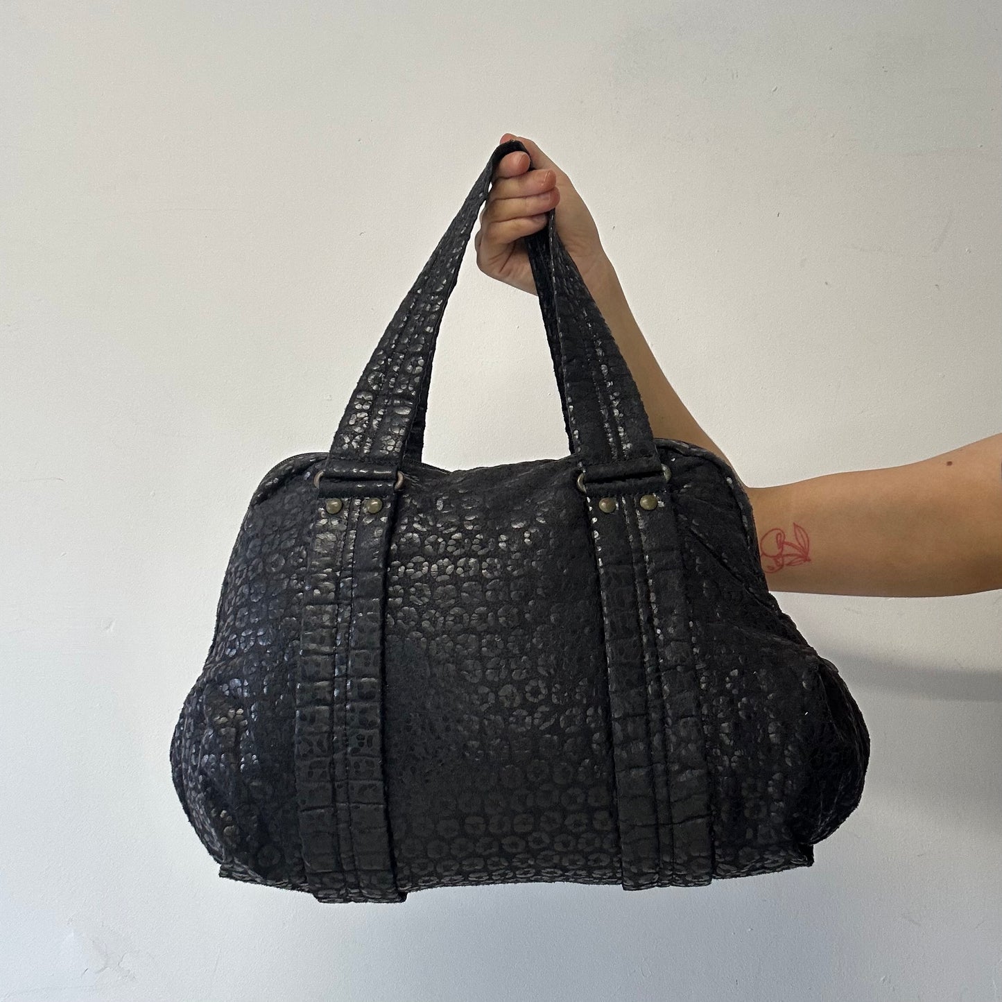 black leopard print shoulder bag