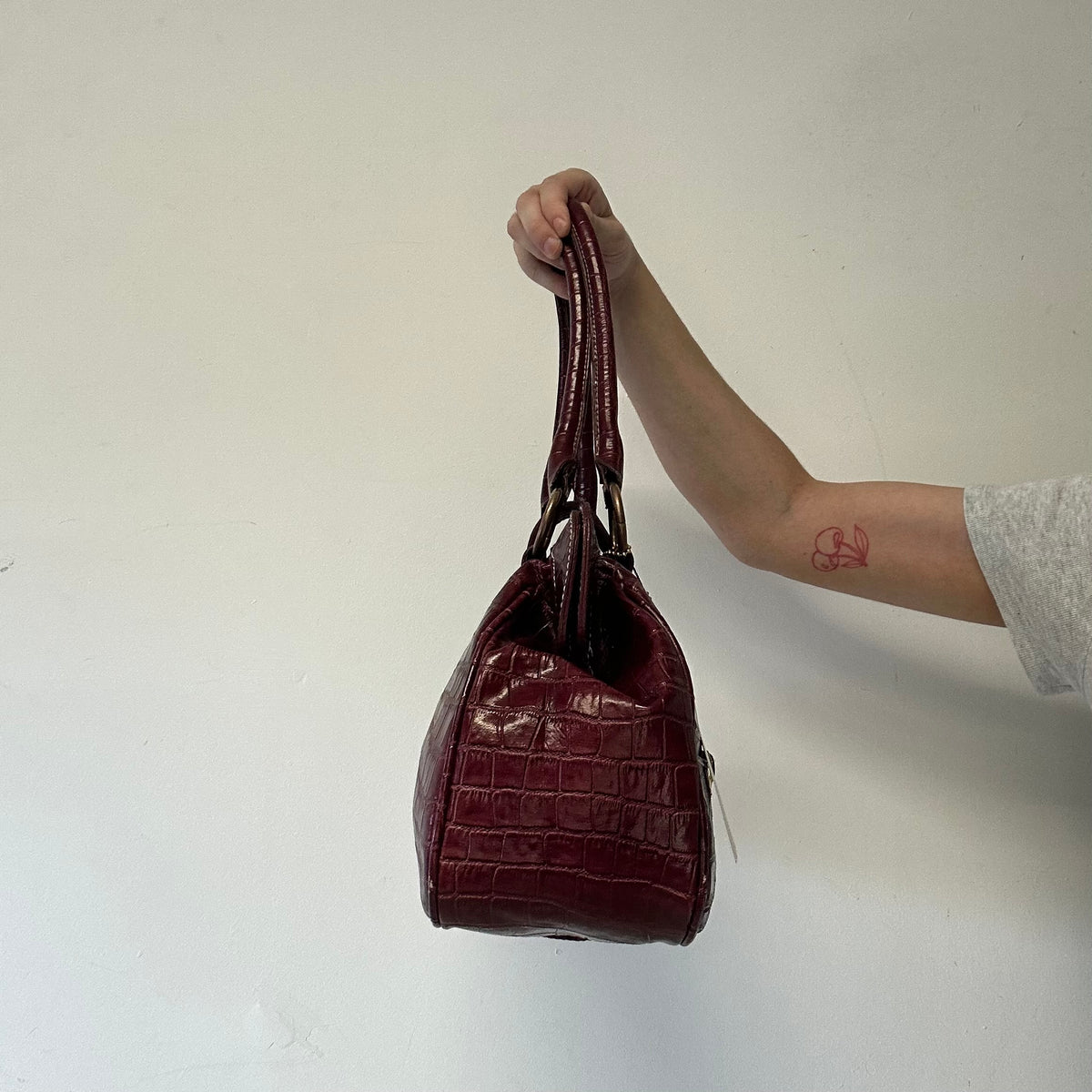 dark red burgundy faux leather buckle  shoulder bag