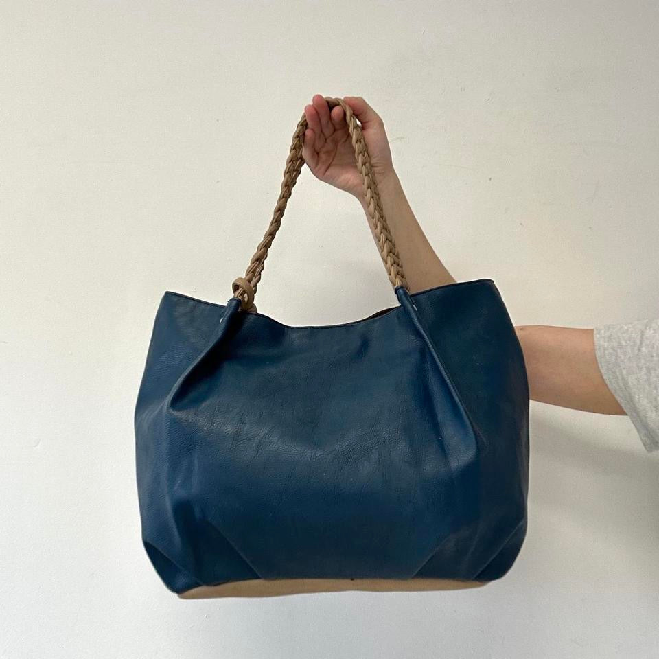 blue faux leather plaited handle shoulder bag