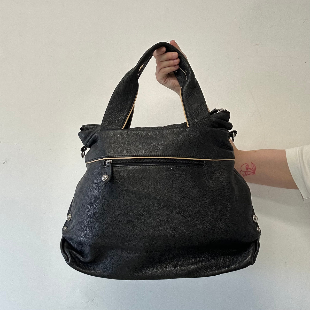 black bow detail genuine leather shoulder bag