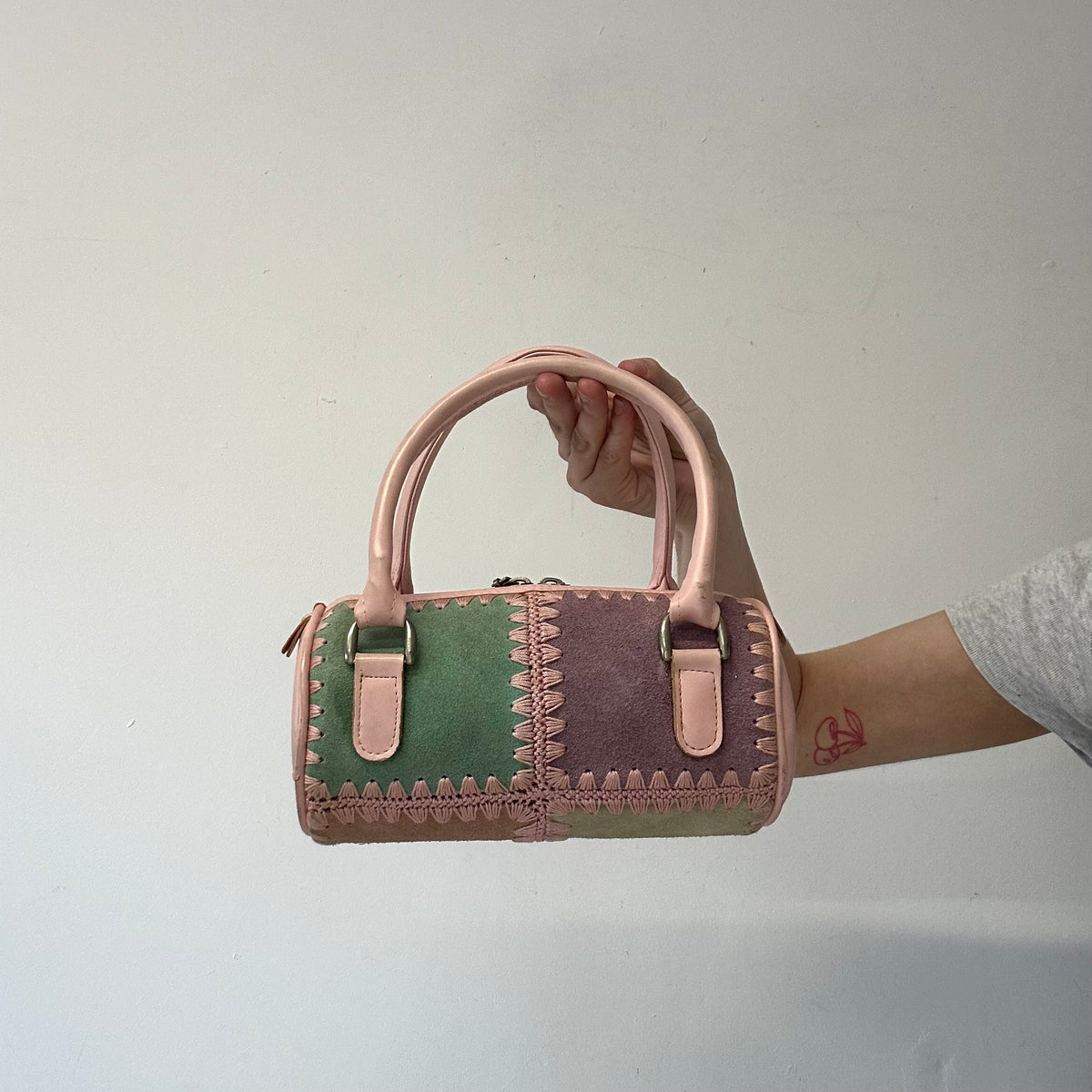 pastel patchwork stitching barrel mini handbag
