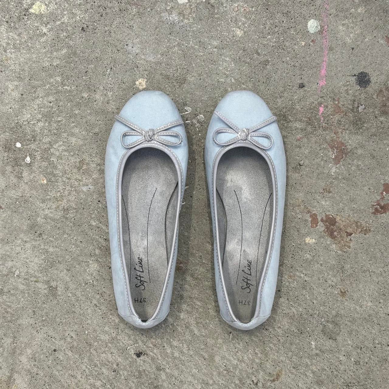 baby blue soft ballet pumps