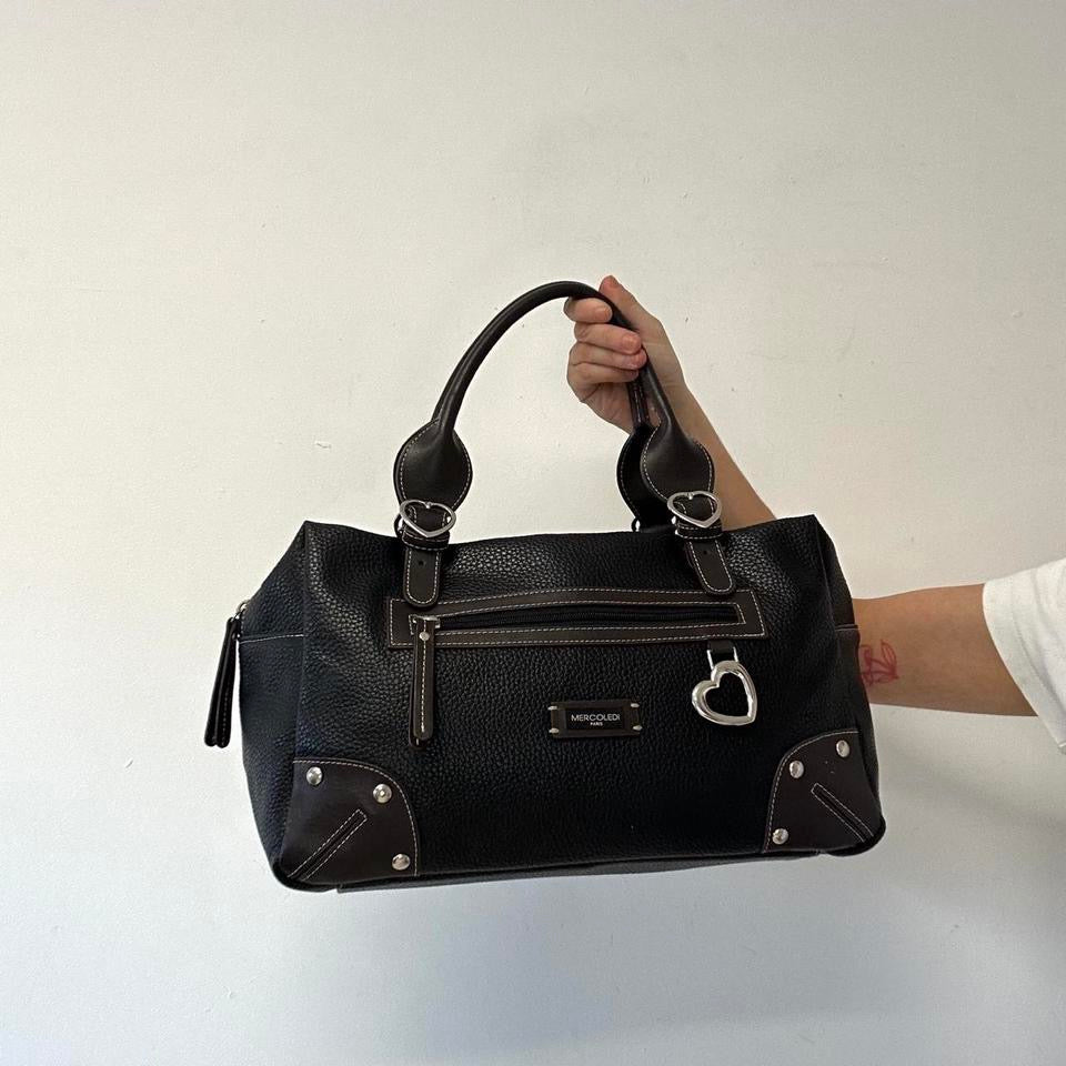 black faux leather heart buckle shoulder bag