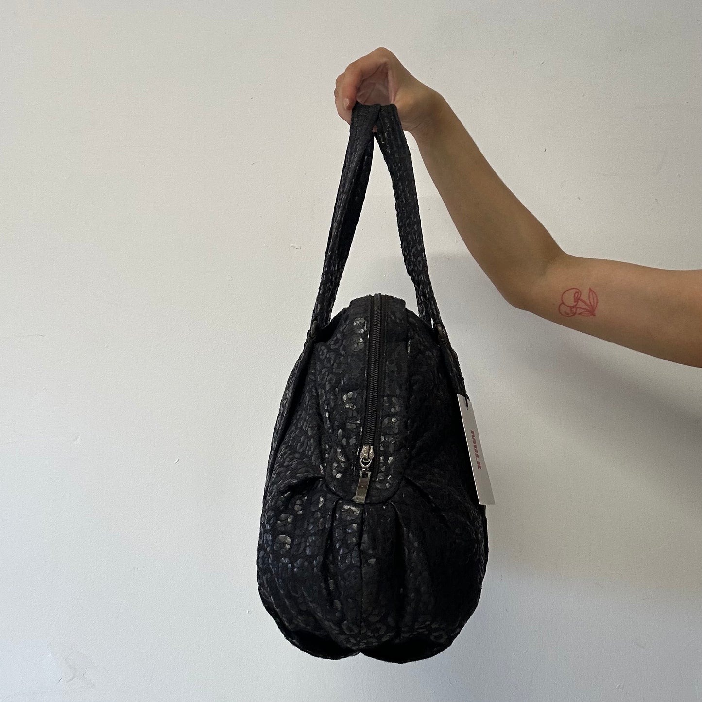 black leopard print shoulder bag