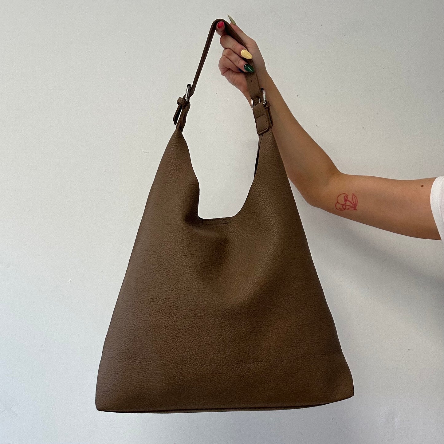 brown faux leather slouchy shoulder bag