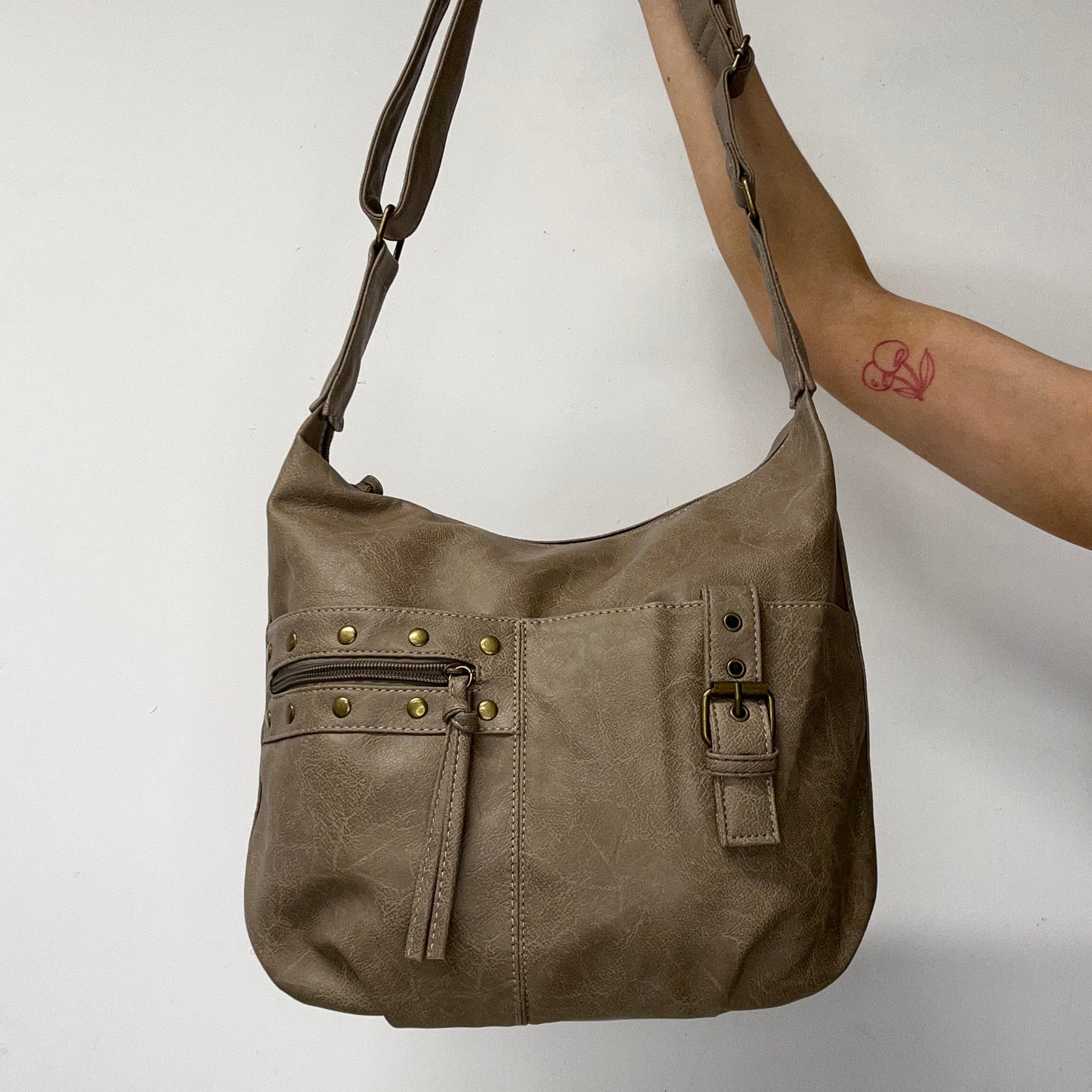 brown faux leather studded buckle shoulder bag