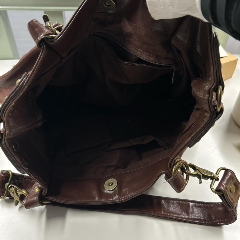 black faux leather metal clasp shoulder bag