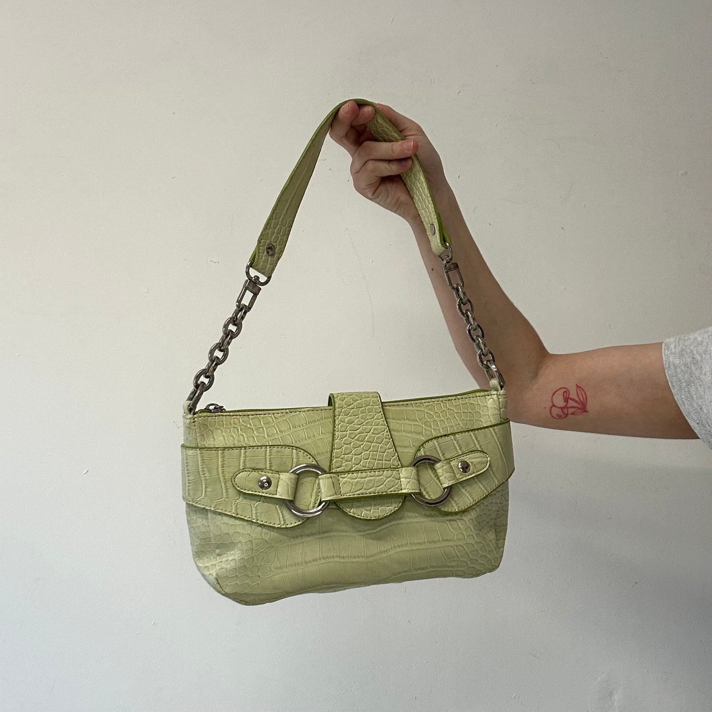 green croc effect faux leather shoulder bag