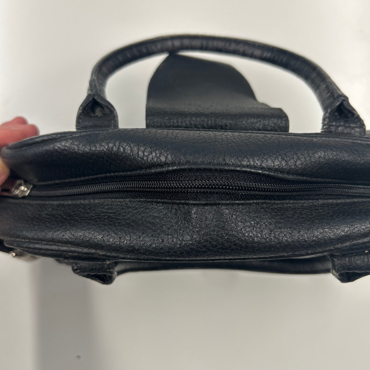 black genuine leather buckle shoulder bag
