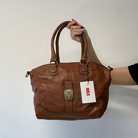 brown faux leather buckle shoulder bag