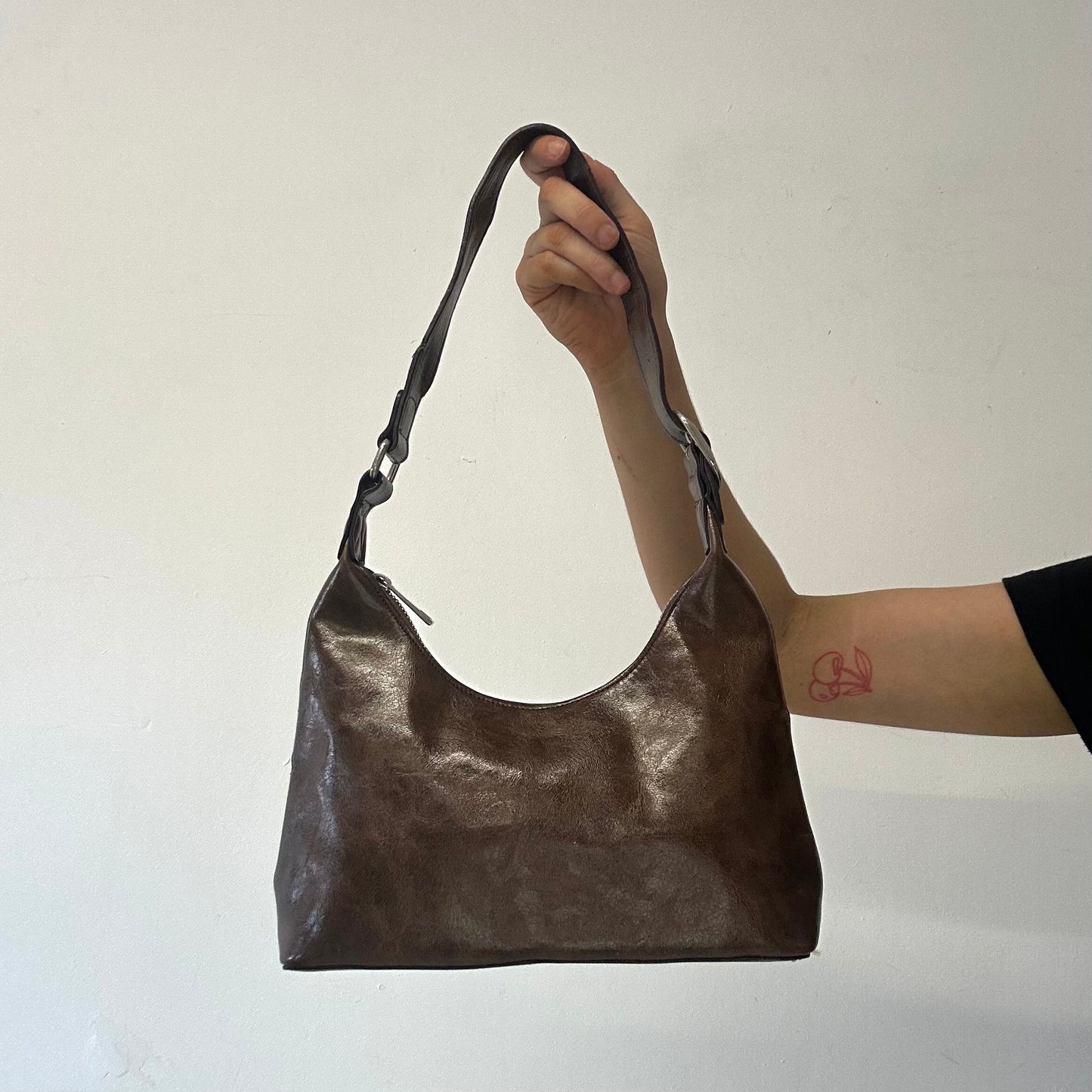 brown faux leather oversized buckle shoulder bag