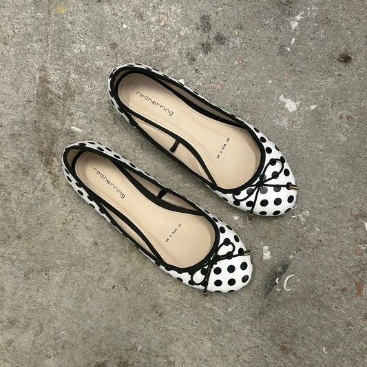 black and white polka dot ballet pumps