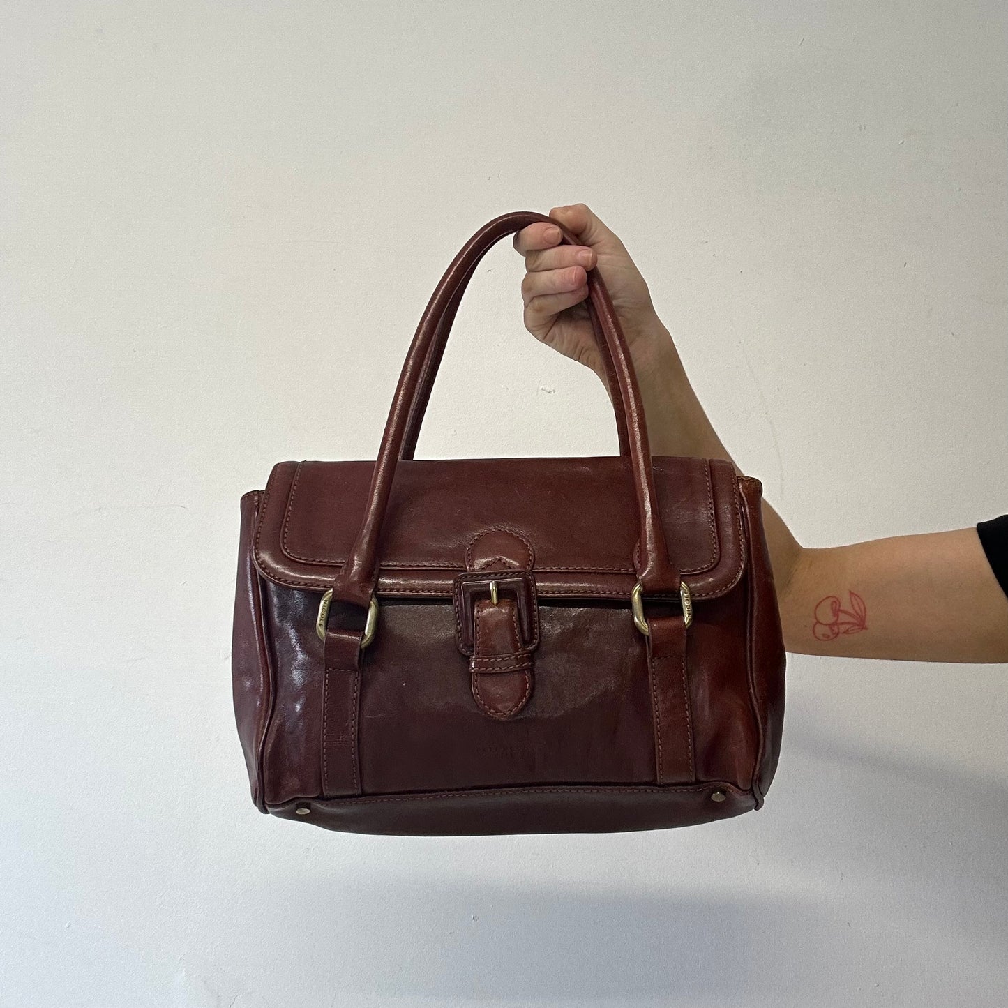 brown buckle genuine leather shoulder bag