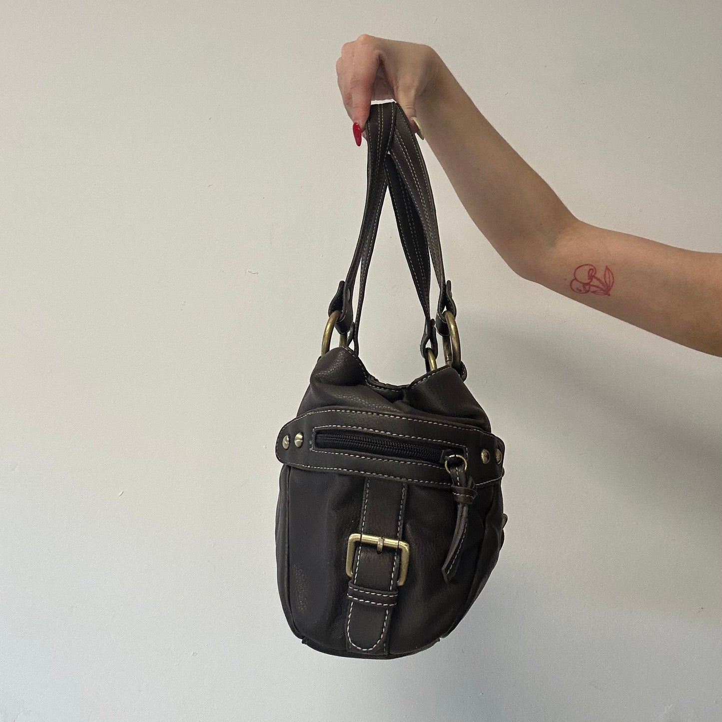 brown faux leather buckle shoulder bag