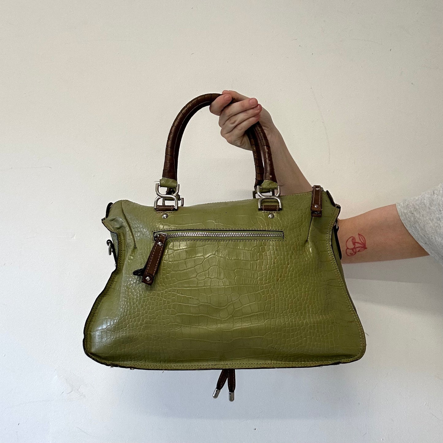 green croc effect genuine leather shoulder bag