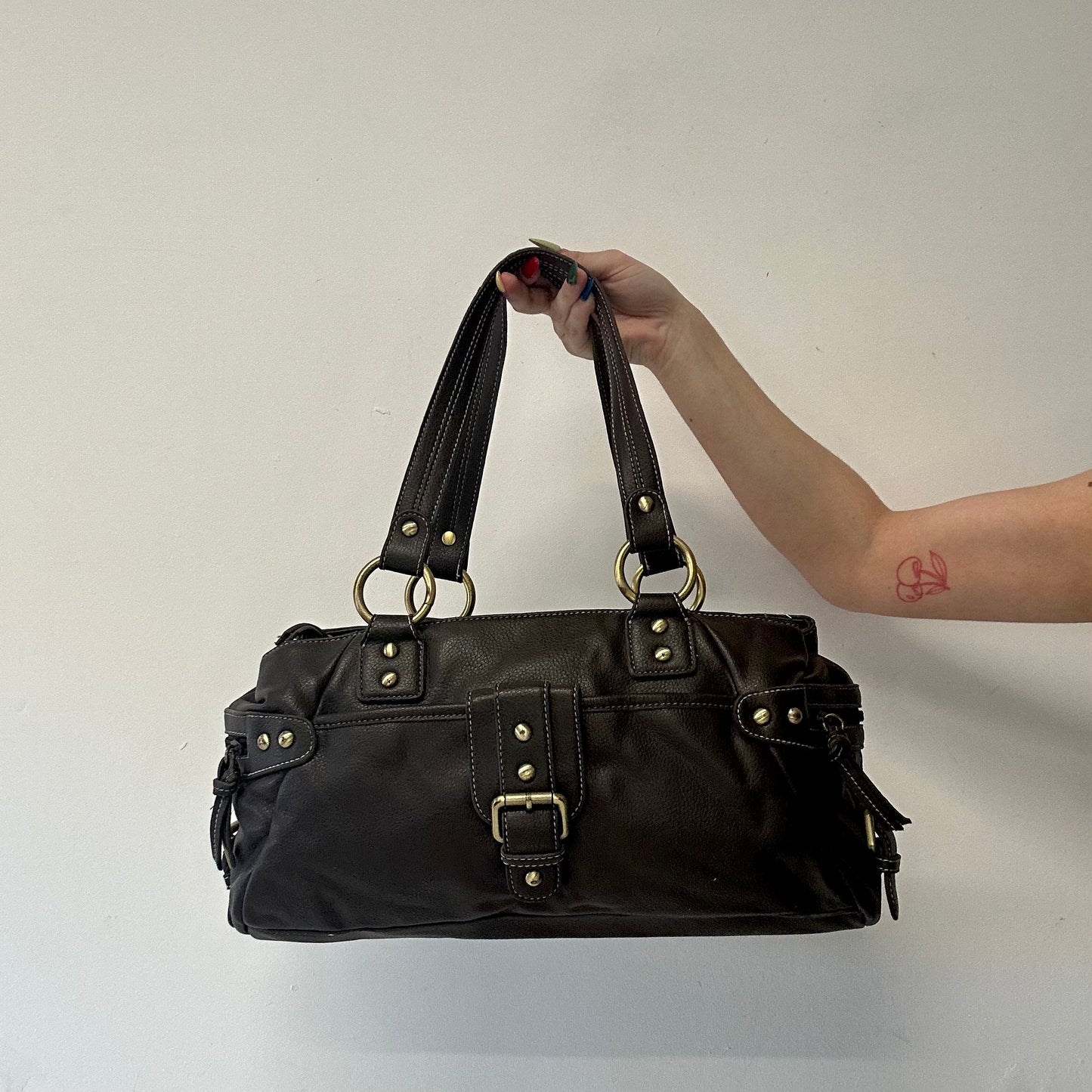 brown faux leather buckle shoulder bag