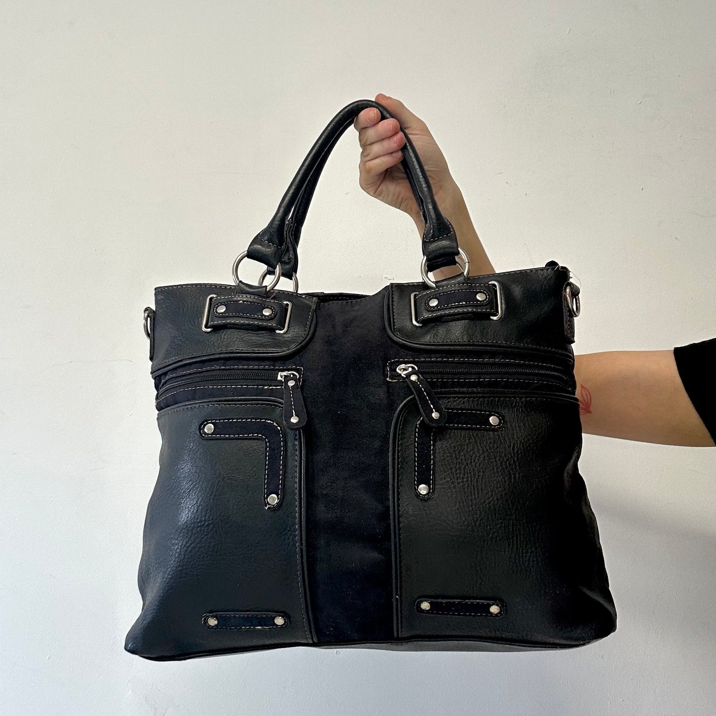 black double zip faux leather shoulder bag