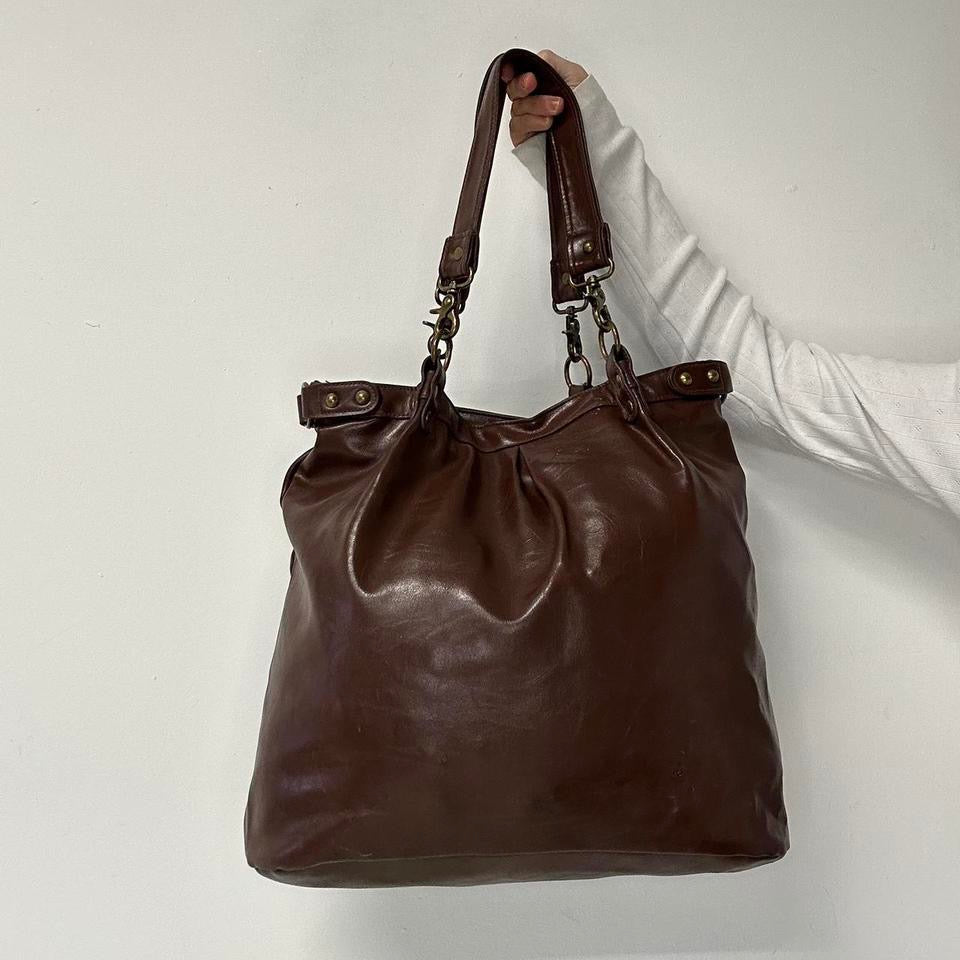 black faux leather metal clasp shoulder bag