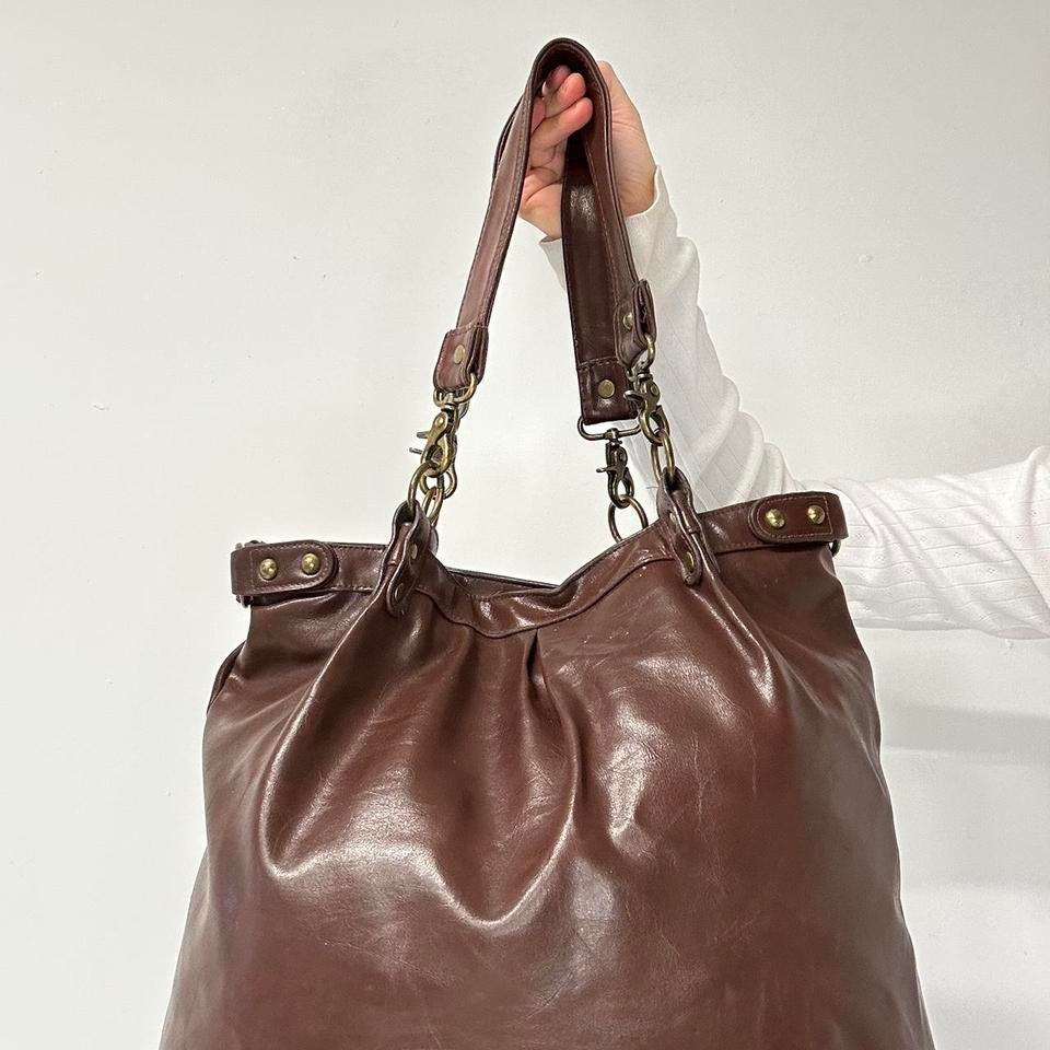 black faux leather metal clasp shoulder bag