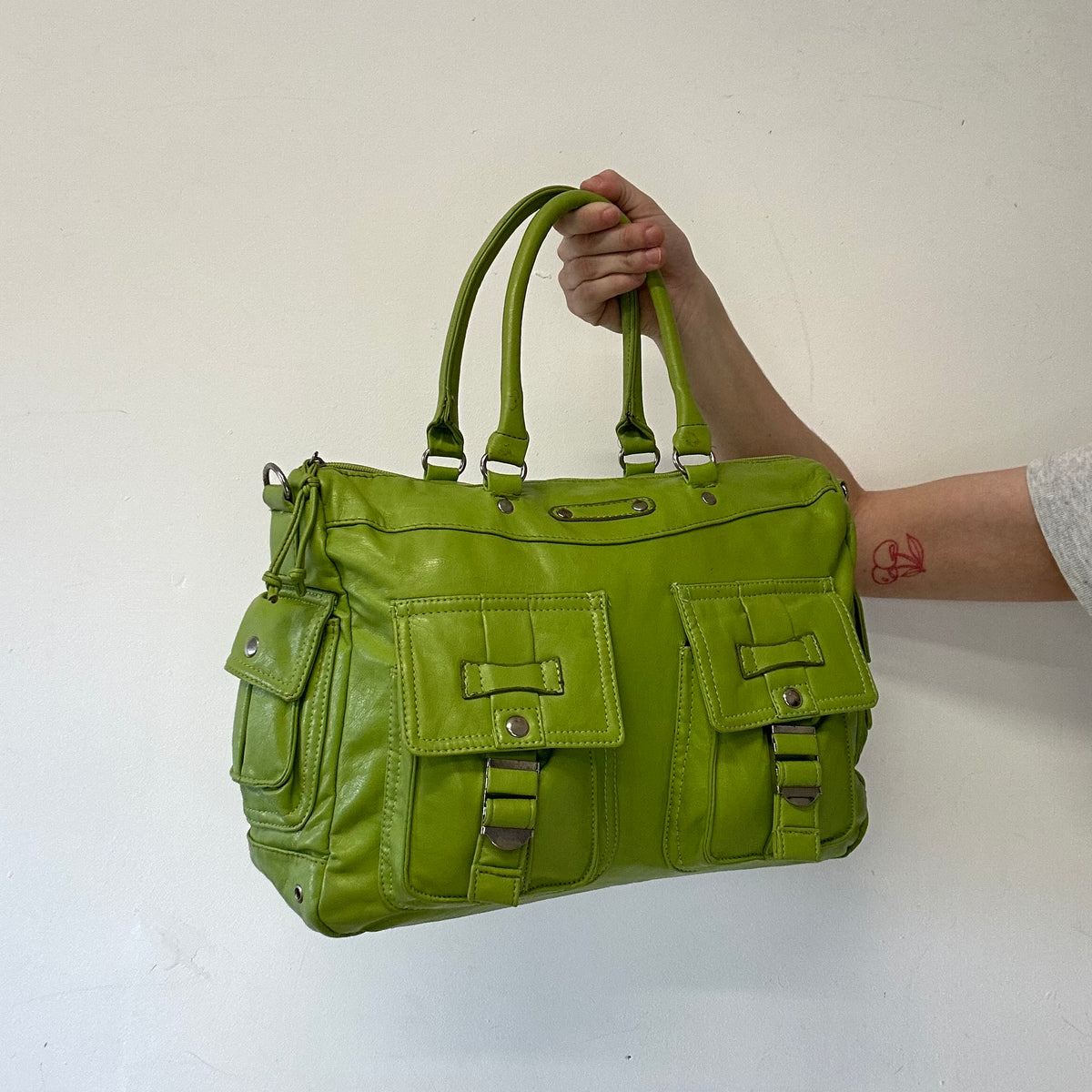 green double pocket faux leather shoulder bag