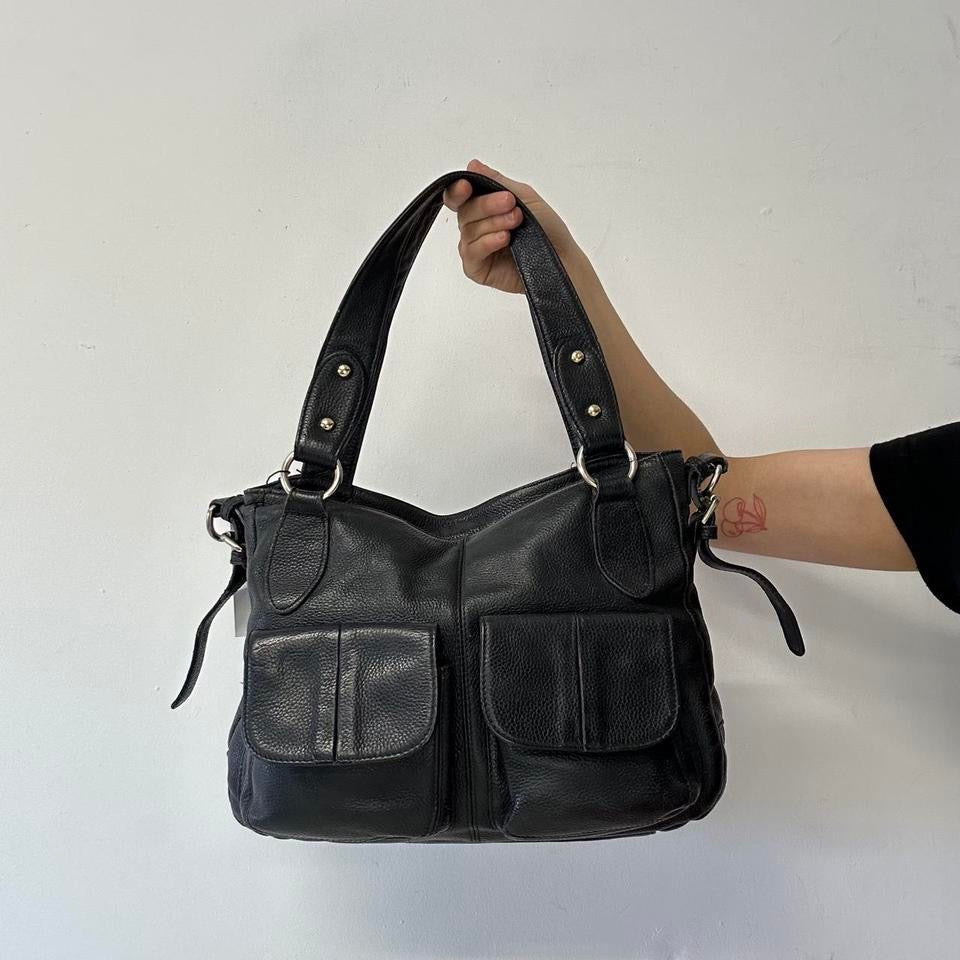 black double pocket leather shoulder bag