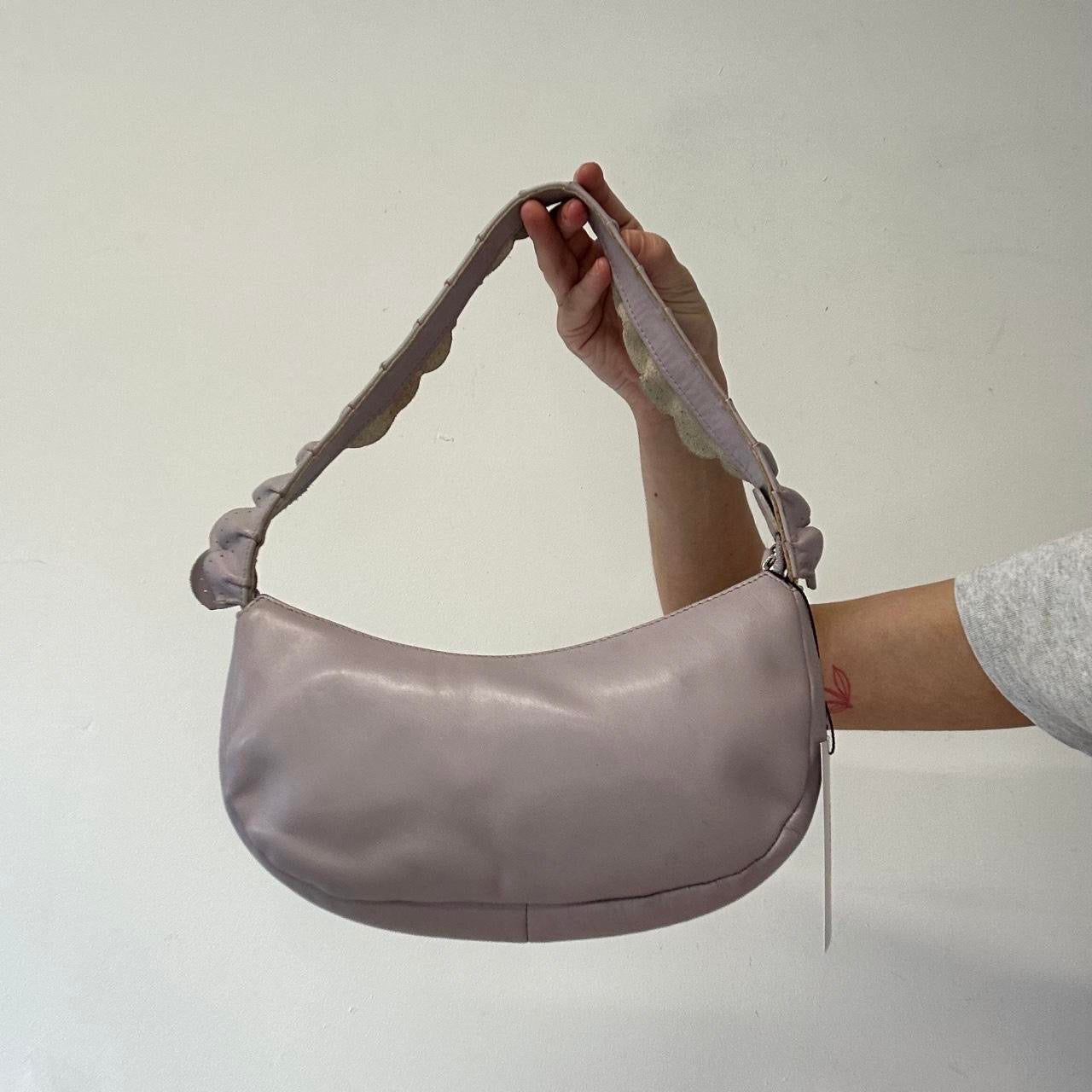 lilac faux leather ruffled shoulder bag