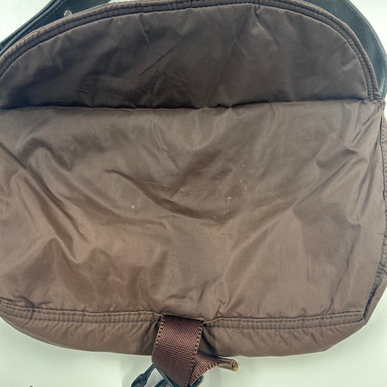 brown buckle shoulder bag