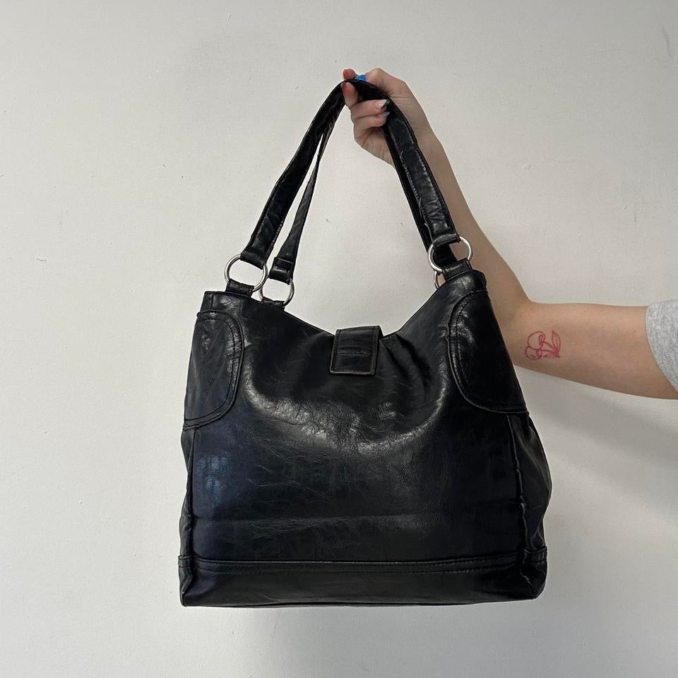 black leather buckle shoulder bag
