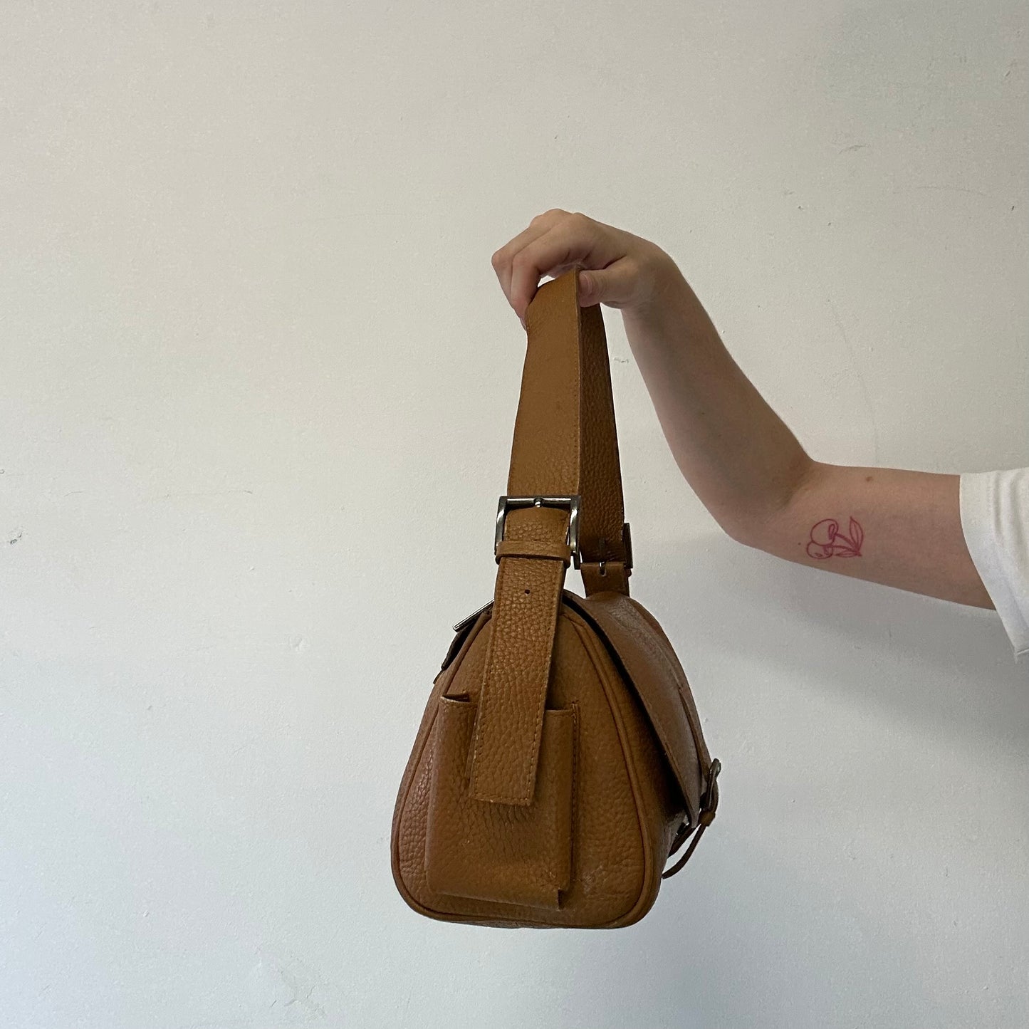 brown faux leather shoulder bag