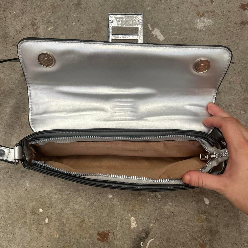 silver oversized buckle shoulder bag