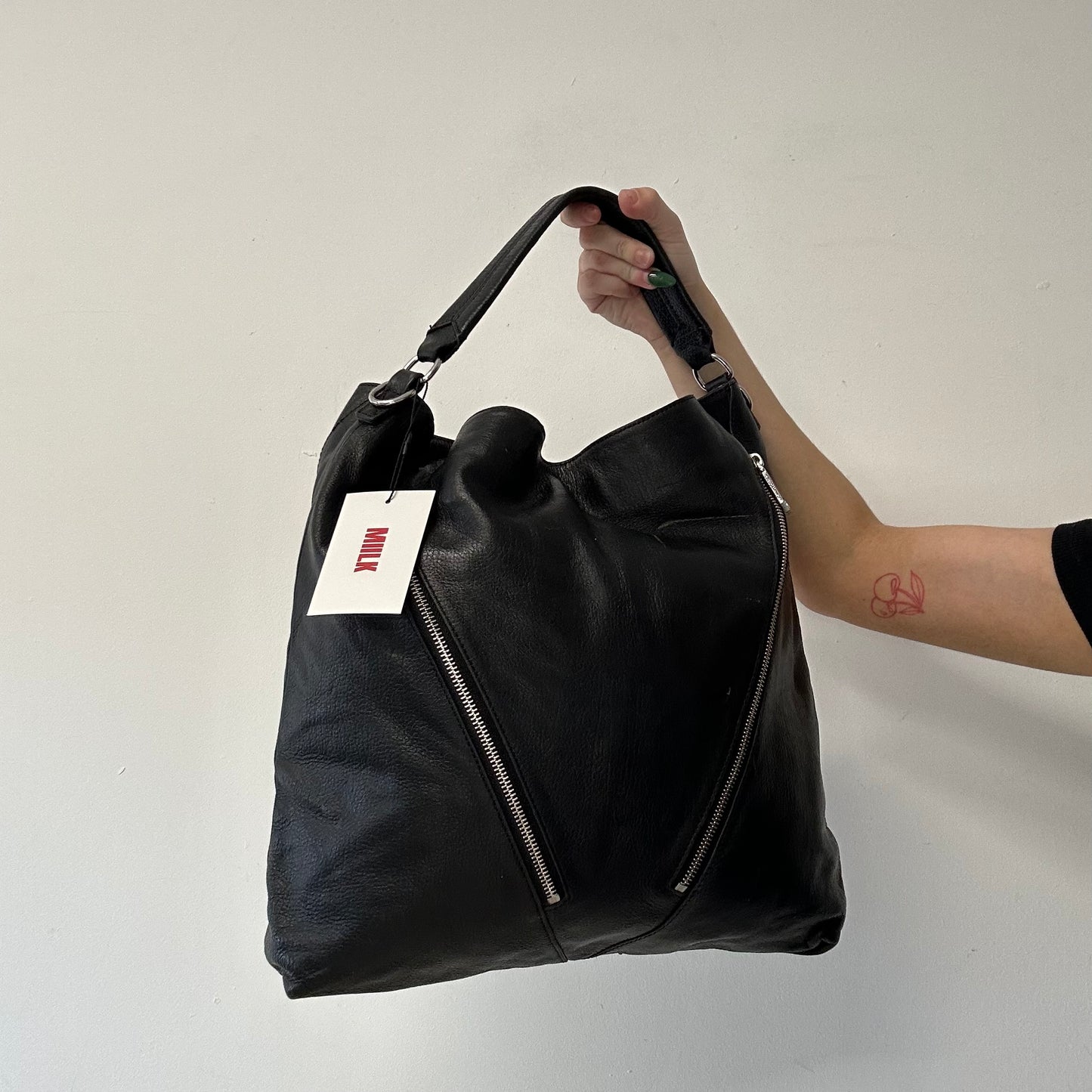 black genuine leather double zip shoulder bag