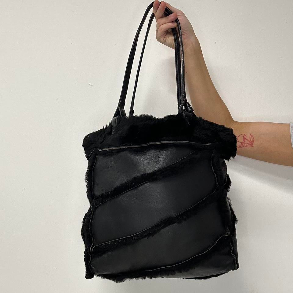 black faux leather faux fur shoulder bag
