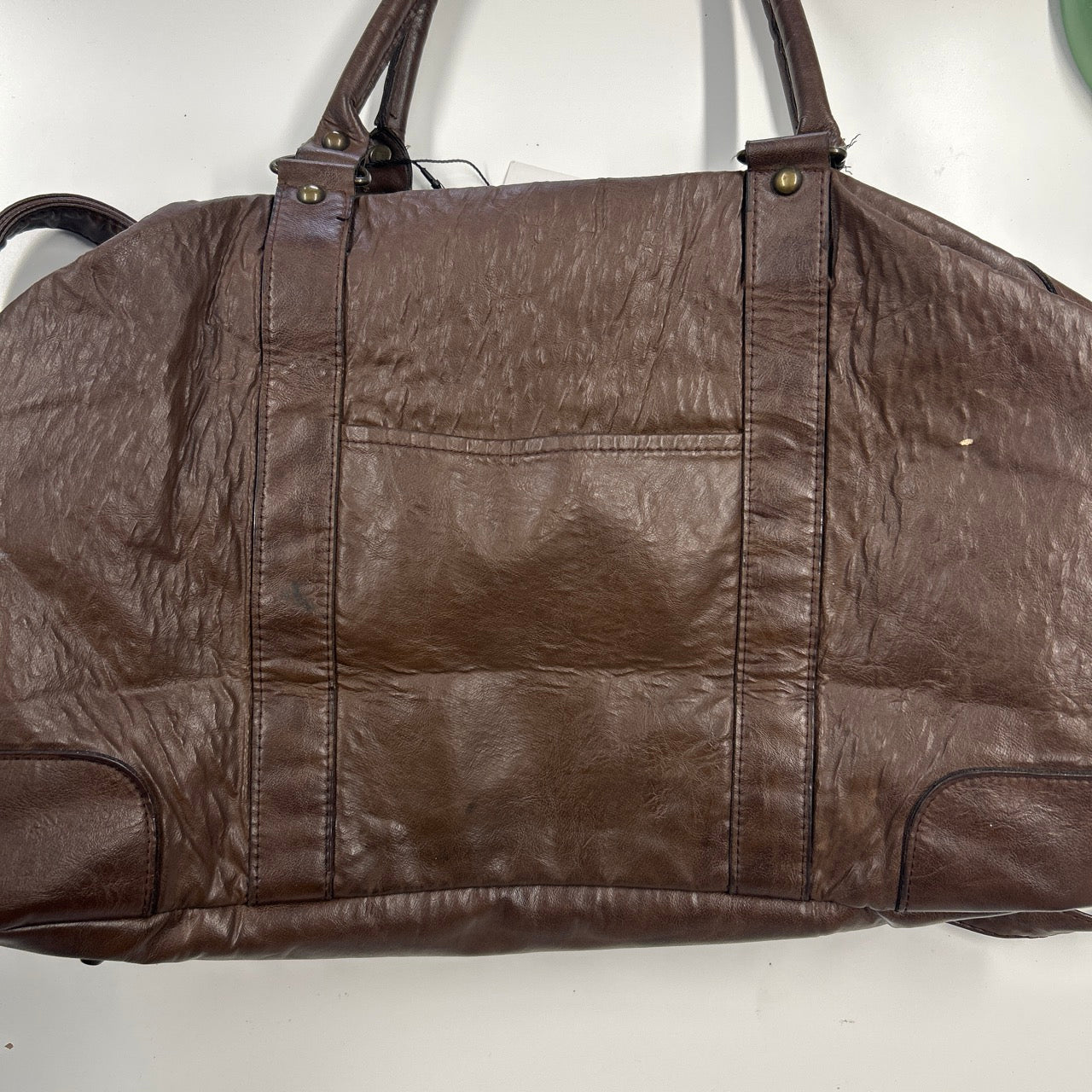 brown lightweight genuine leather shoulder duffle bag