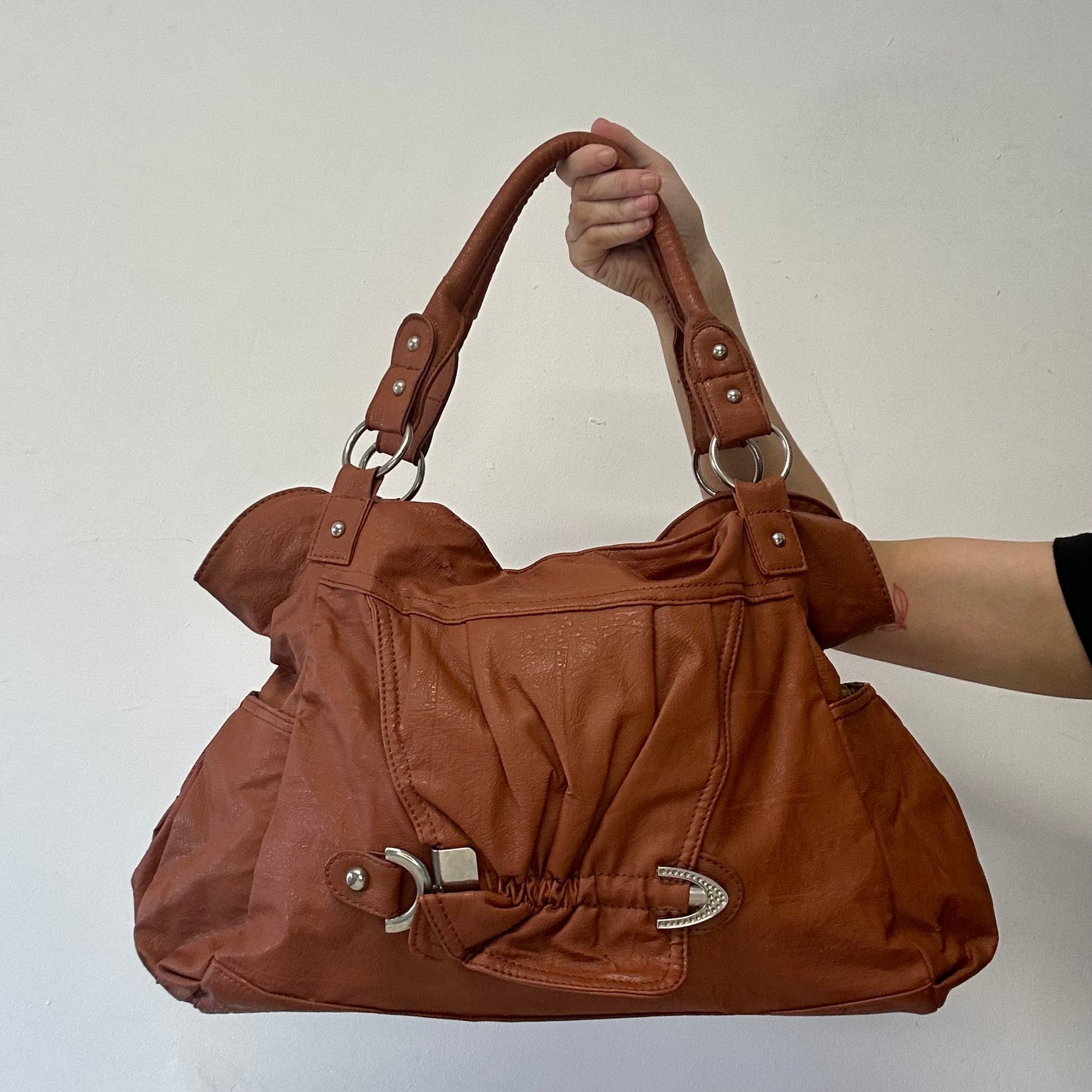 brown buckle faux leather shoulder bag