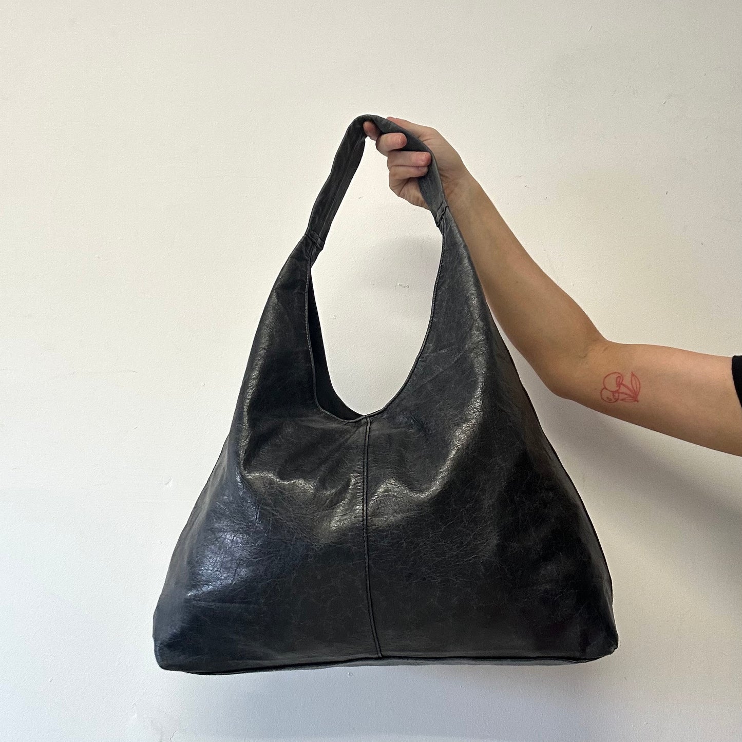 charcoal black faux leather slouchy shoulder bag