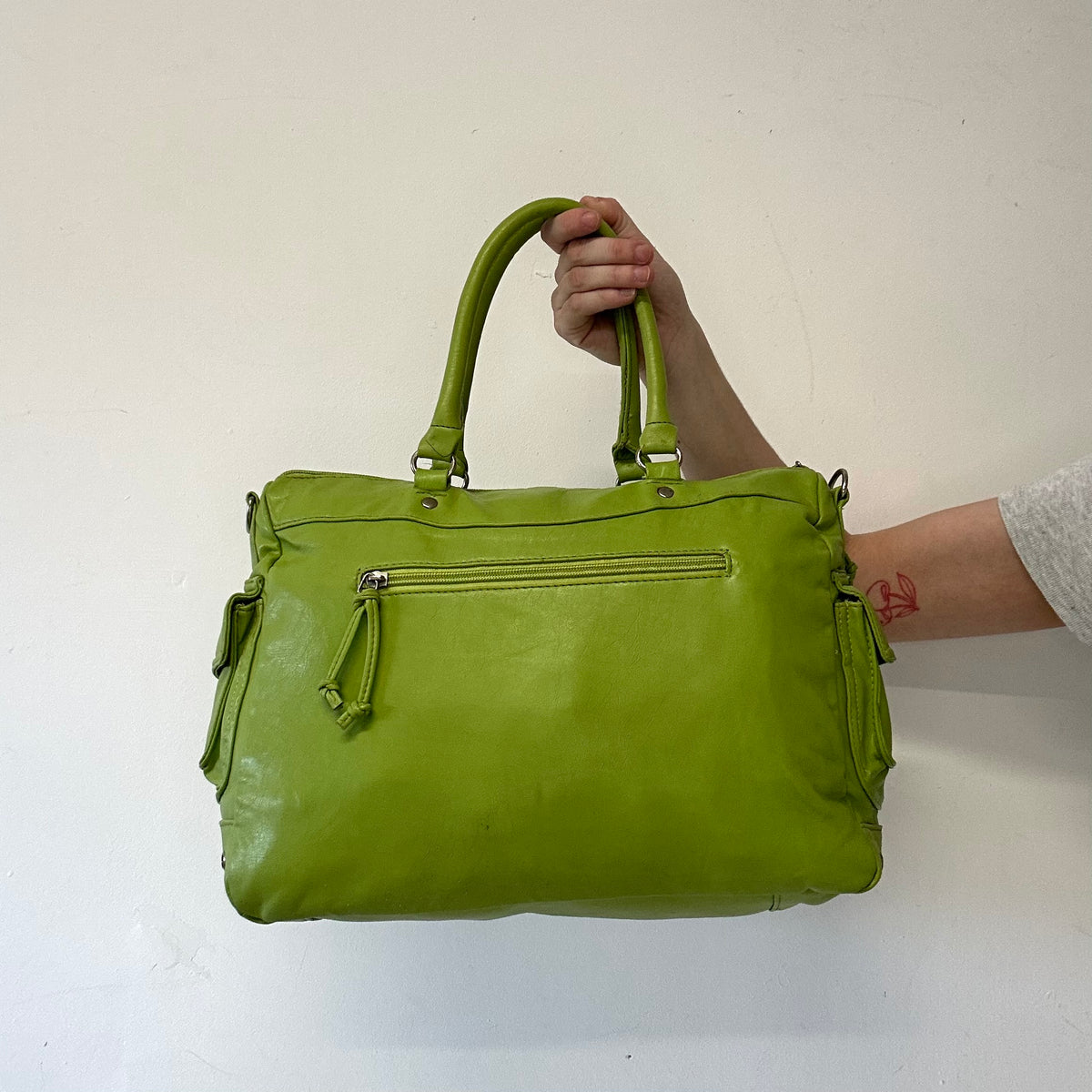 green double pocket faux leather shoulder bag
