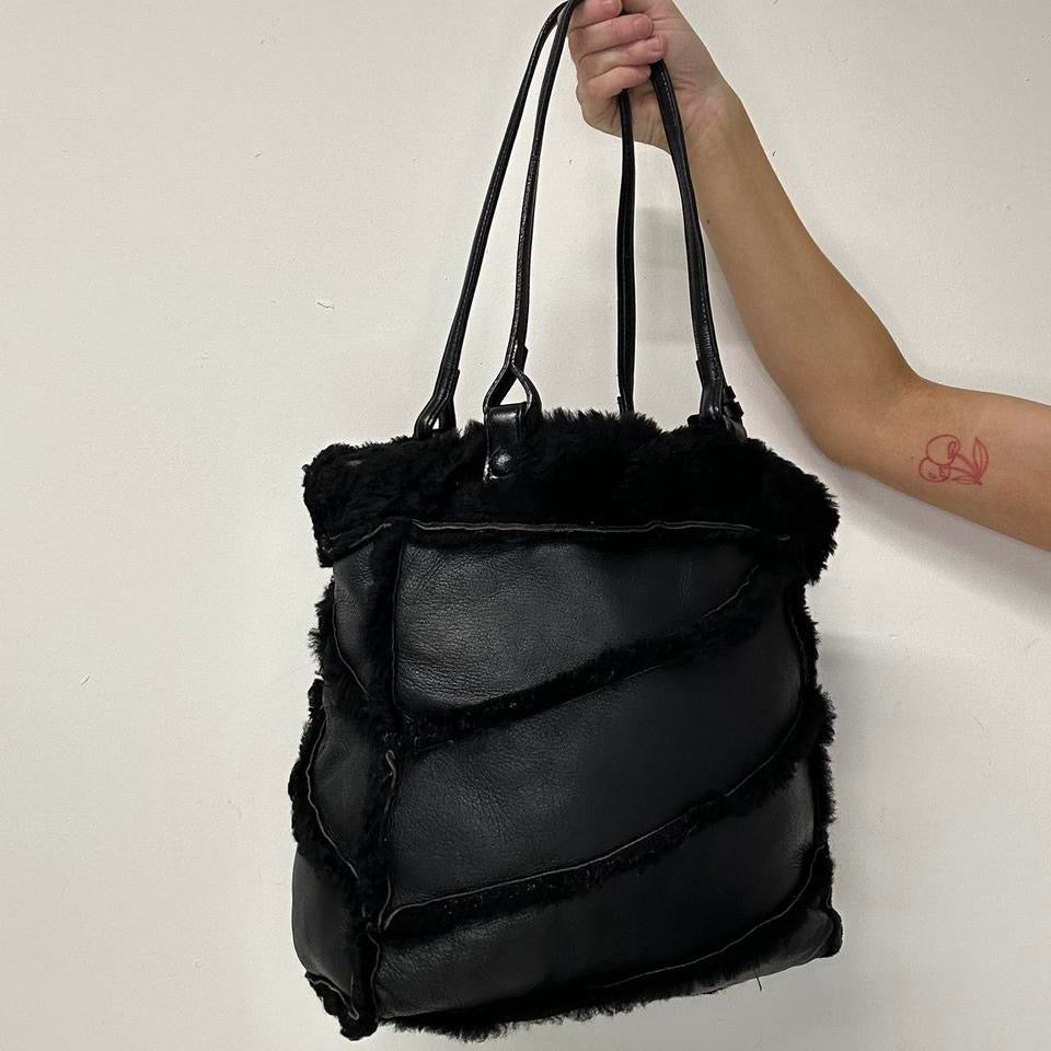 black faux leather faux fur shoulder bag