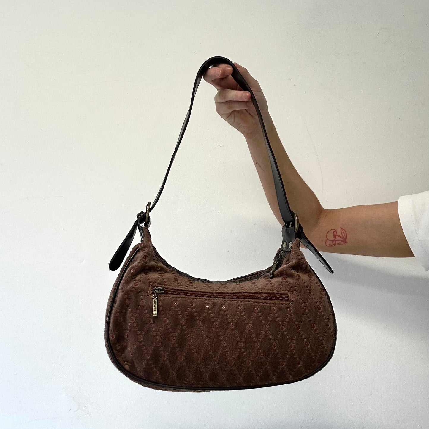 brown faux fur patterned shoulder bag