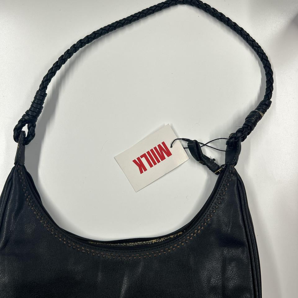 black faux leather rope shoulder bag