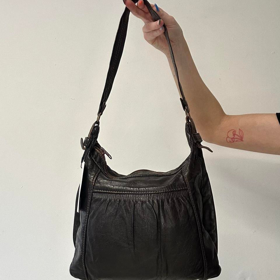 brown leather one strap shoulder bag